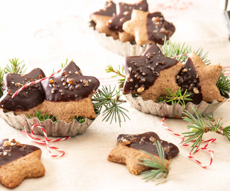 Galletas con baño de chocolate y nueces pecanas