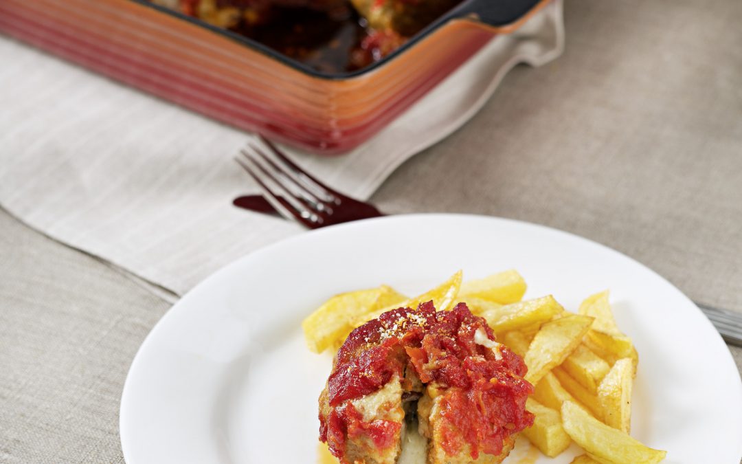 Albondigones con compota de tomate