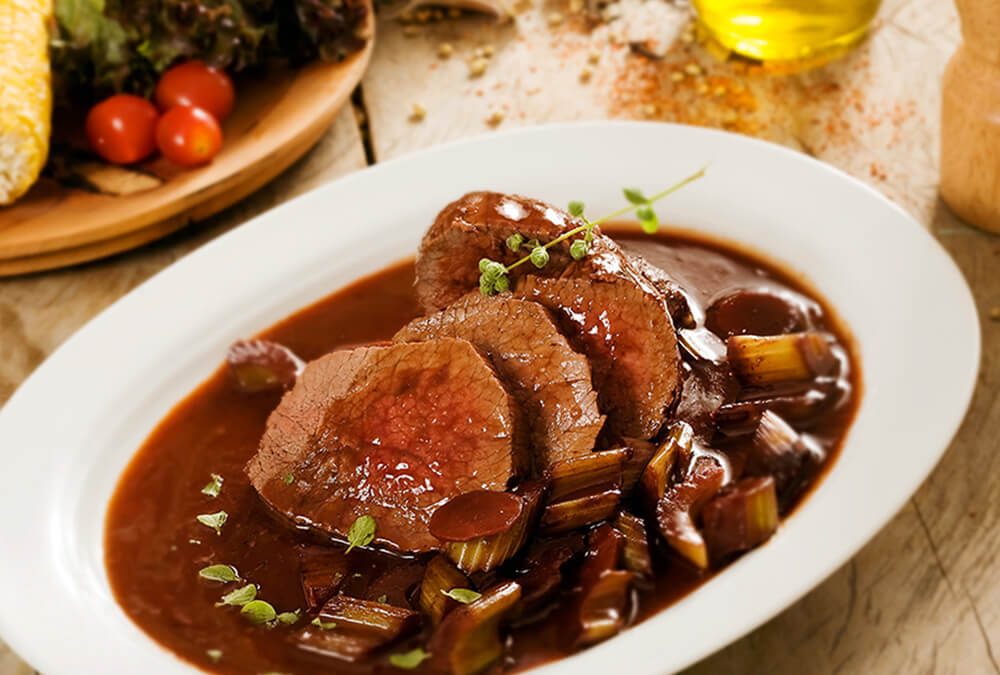 POLLO GANSO CON SALSA ESPAÑOLA