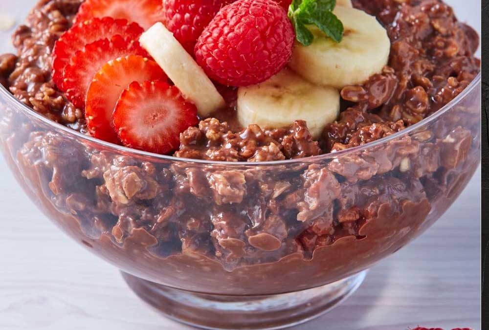 AVENA CON CHOCOLATE Y FRUTOS ROJOS