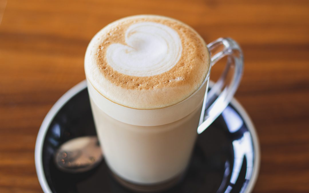ESPUMA DE LECHE PARA CAPUCCINO, LATTE MACCHIATO